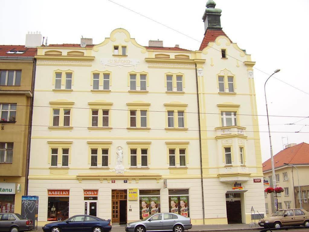 Hotel U Sladku Prága Kültér fotó